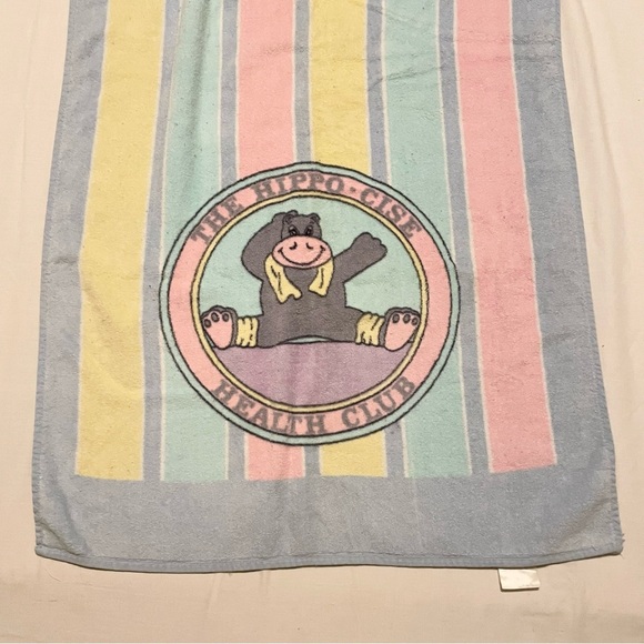 Vintage Hippo Cise Health Club Towel - Picture 3 of 16